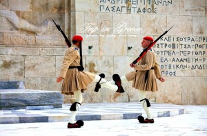 athens-syntagma-square-guards