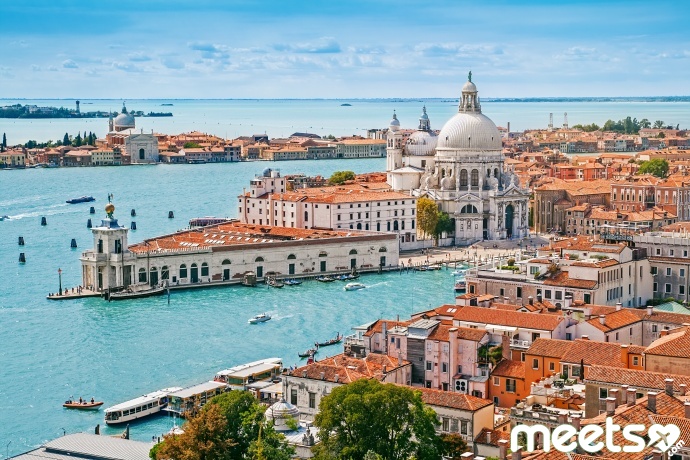 Panoramic aerial cityscape of Venice