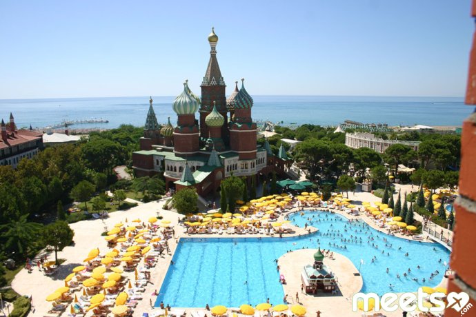 Wow-Kremlin-Palace-Hotel