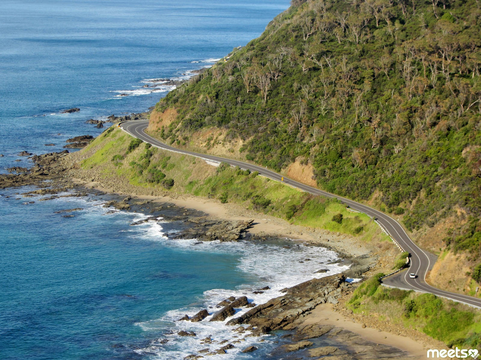 Coast drive. Оушен роуд Австралия. Грейт оушен роуд Австралия. Великая Океанская дорога и 12 апостолов Виктории.