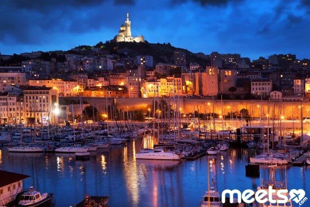 Is marseille worth visiting?