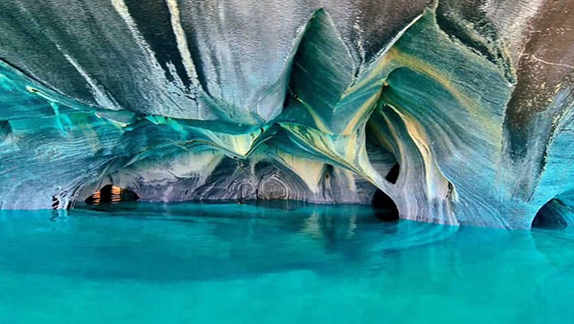 Мраморные пещеры озера Чиле-Чико, Чили