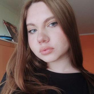 Alina, 20