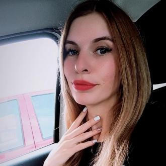 Anna, 30