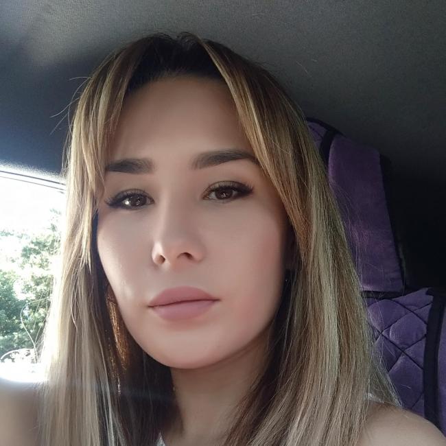 Dina 39 - Girl from Almaty, Kazakhstan | Meets.com