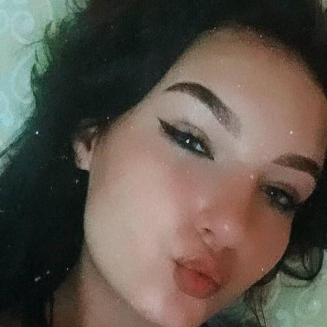 Anastasiia, 18, Tokmak, Ukraine